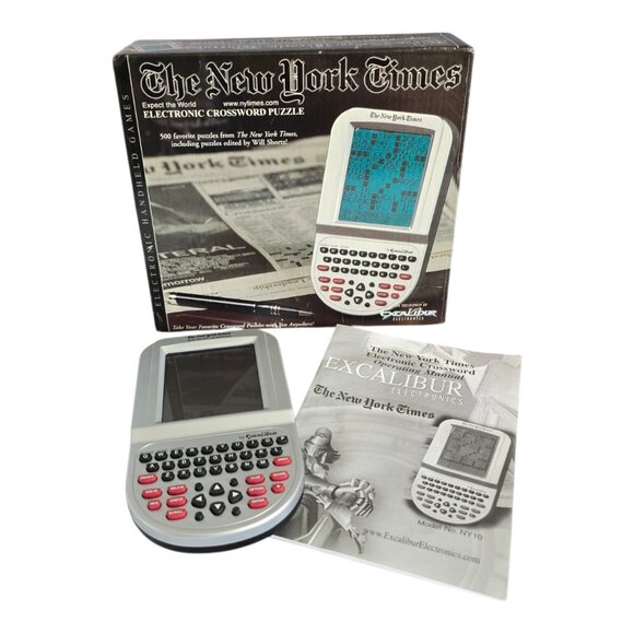 THE NEW YORK TIMES - Electronic Crossword Puzzle Hand Held Game - 500 Puzzles - Picture 1 of 11